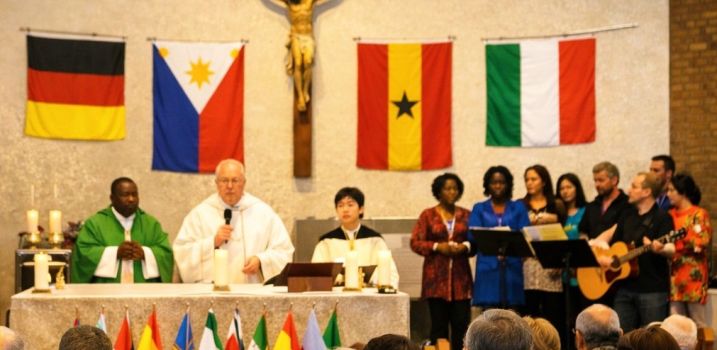 Internationaler Gottesdienst in St. Pius